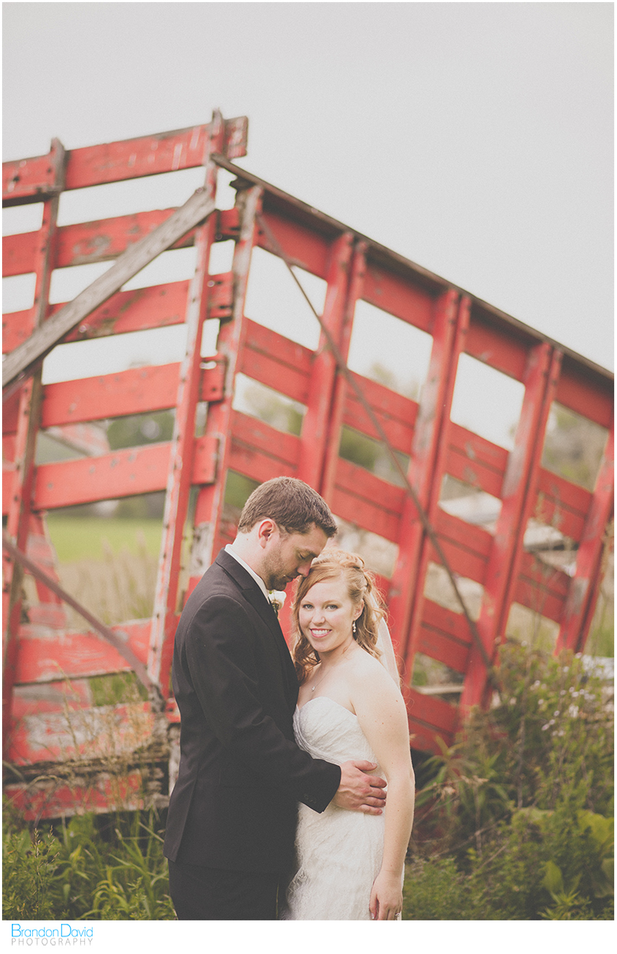 ographer - the Bride and Groom - Purple Hill Farms - Broken Down Wagon
